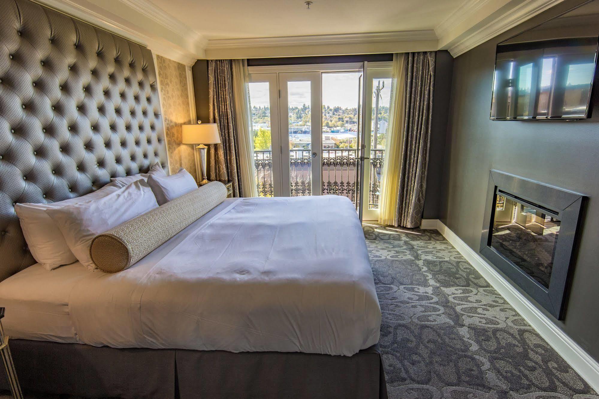 Hotel Ballard Сиэтл Экстерьер фото