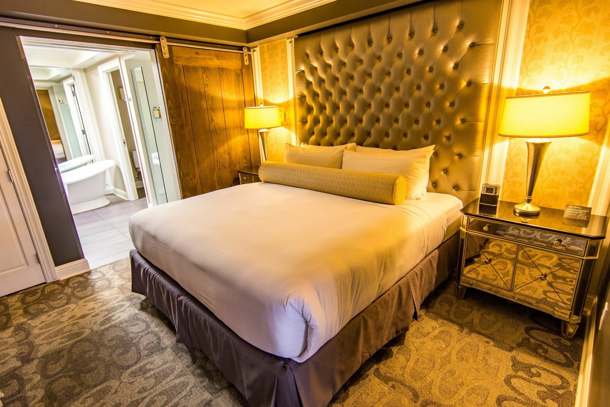 Hotel Ballard Сиэтл Экстерьер фото